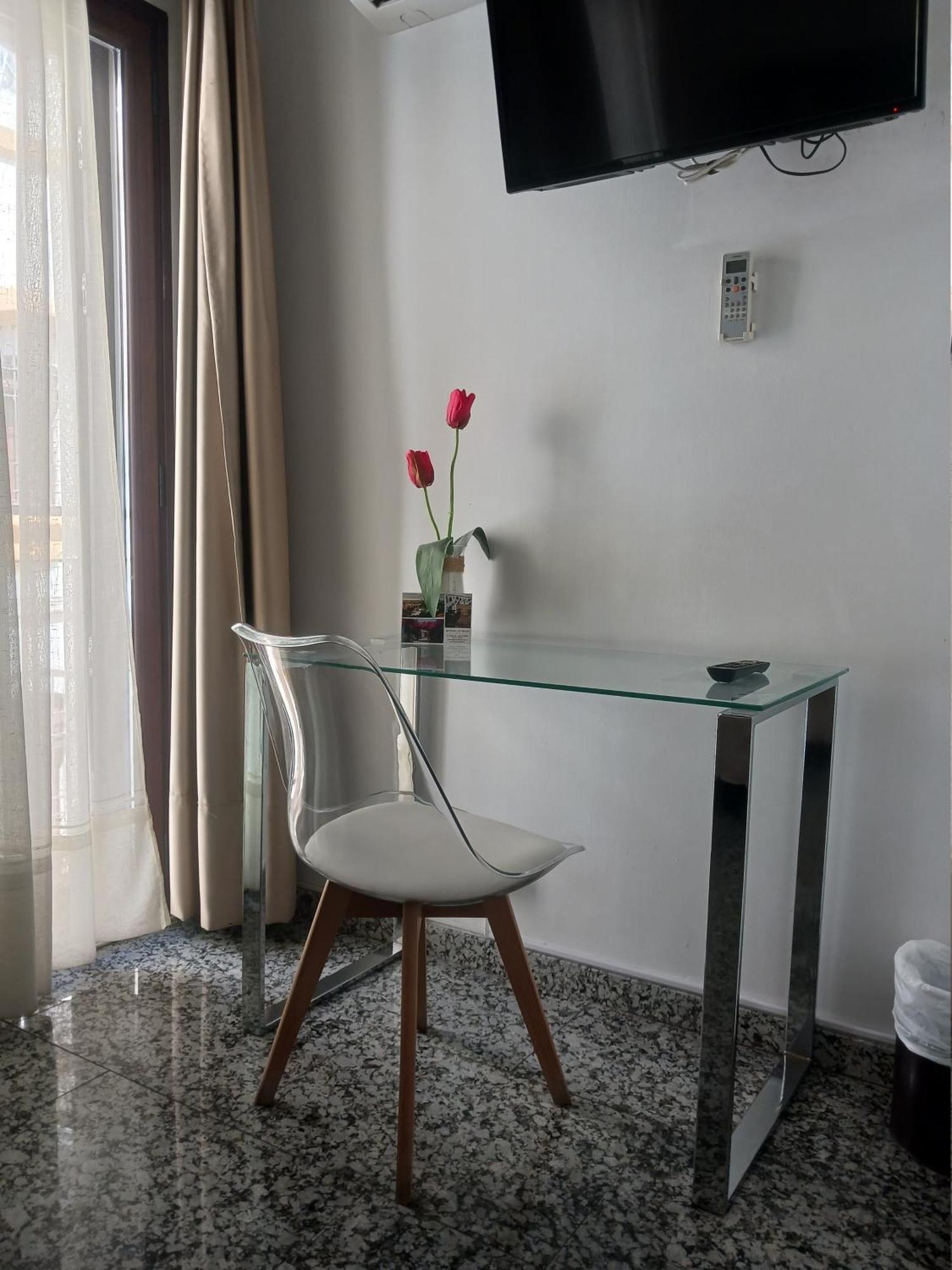 Hotel De Los Faroles Córdoba Kültér fotó