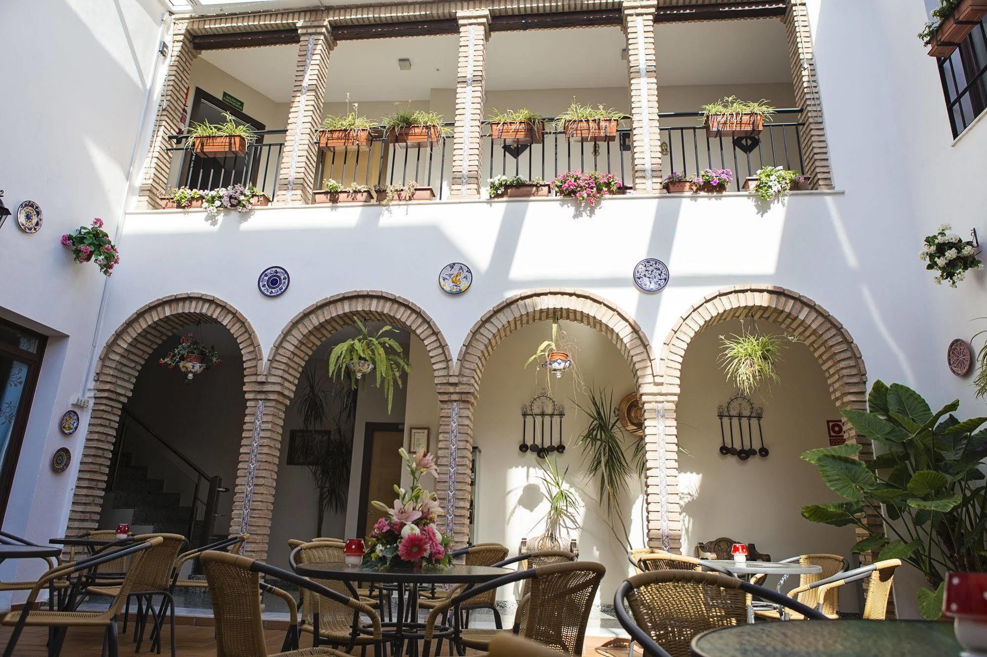 Hotel De Los Faroles Córdoba Kültér fotó
