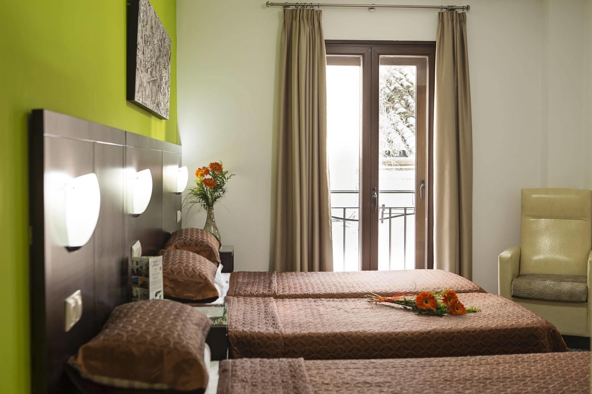 Hotel De Los Faroles Córdoba Kültér fotó