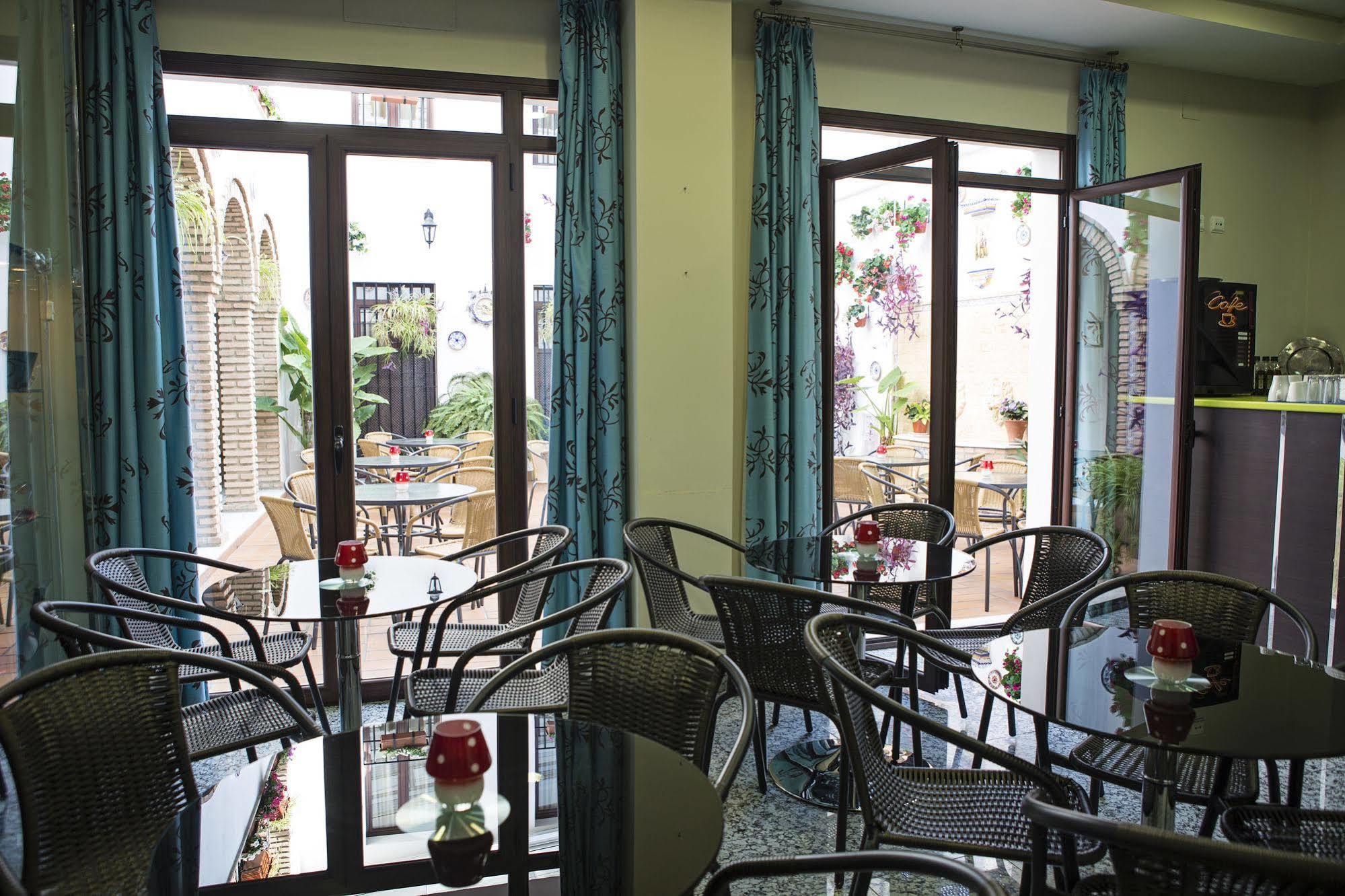 Hotel De Los Faroles Córdoba Kültér fotó